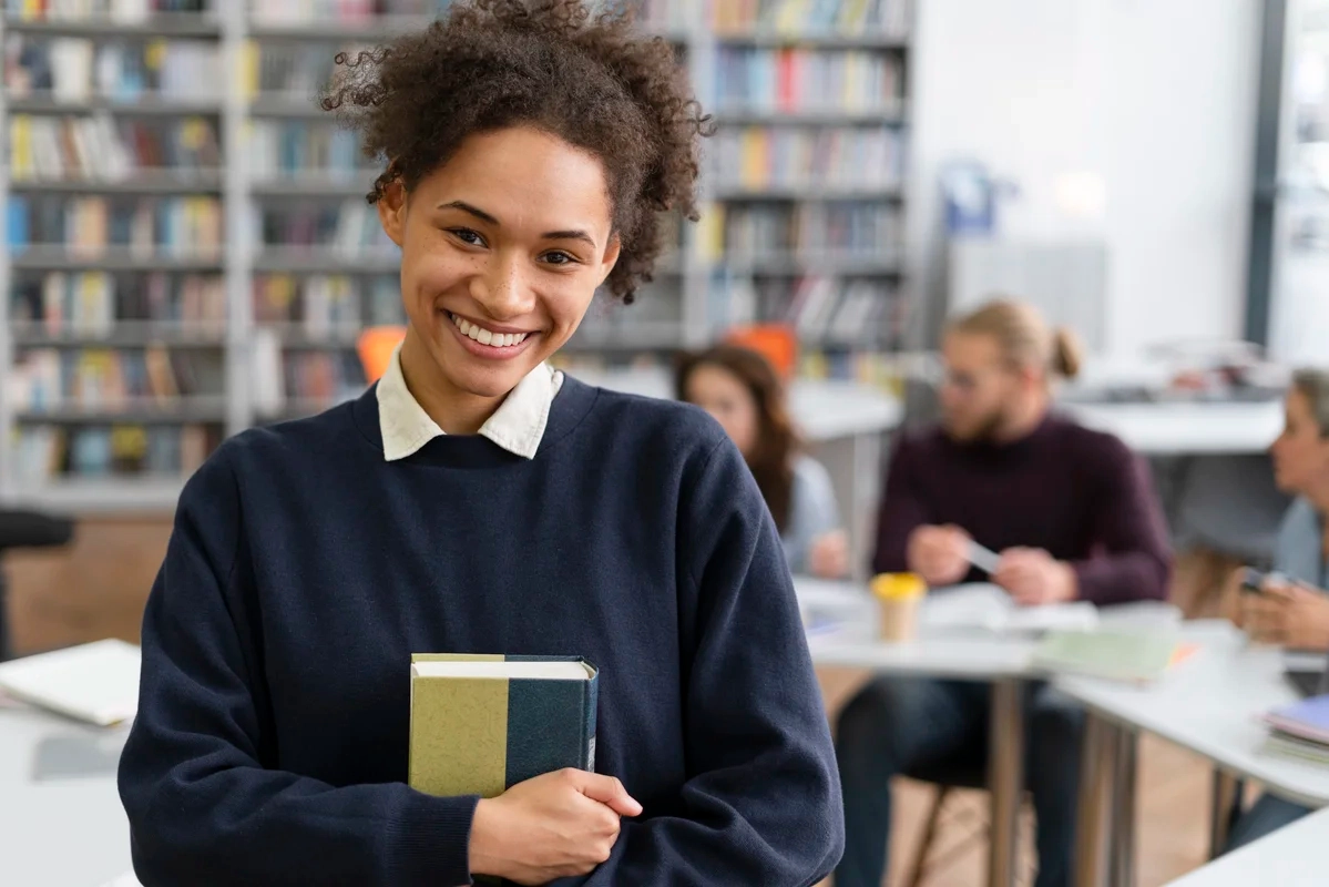 Programa Pé-de-Meia: como funciona e requisitos