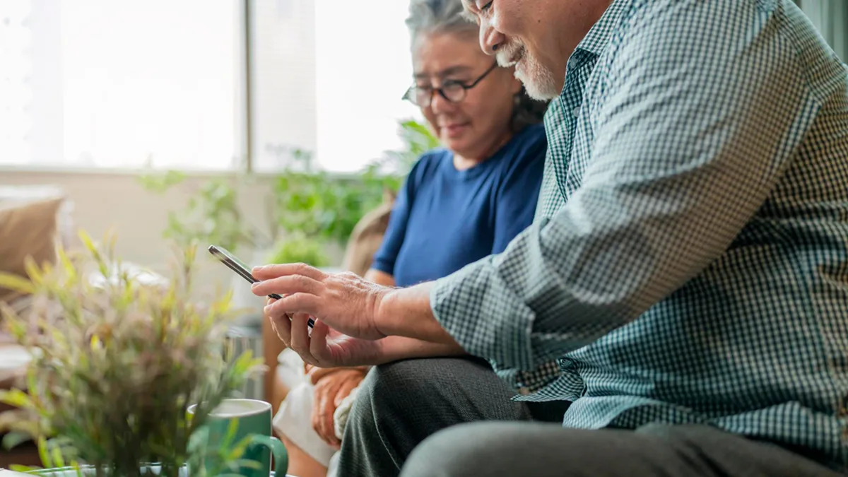 Aposentados do INSS já podem contestar descontos nos Correios